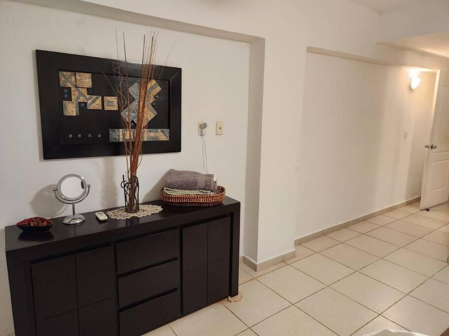 Ferienwohnung Departamento De Lujo. Seguridad 24. Playa A Pasos. Acapulco Exterior foto
