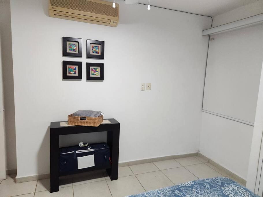 Ferienwohnung Departamento De Lujo. Seguridad 24. Playa A Pasos. Acapulco Exterior foto