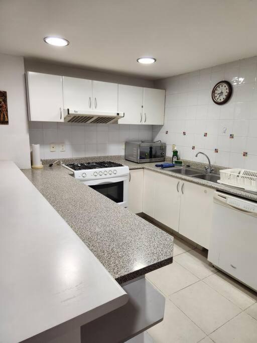 Ferienwohnung Departamento De Lujo. Seguridad 24. Playa A Pasos. Acapulco Exterior foto